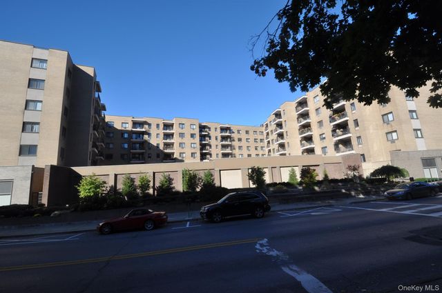 100 E Hartsdale Avenue 5DE, Hartsdale, NY 10530