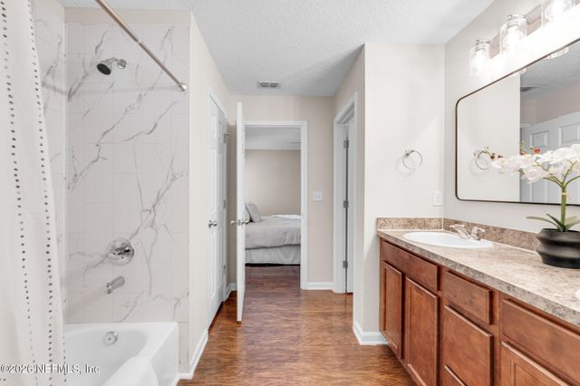 13743 MACAPA Road, Jacksonville, FL 32224