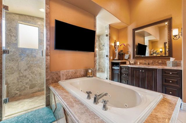 54195 Alysheba Drive, La Quinta, CA 92253