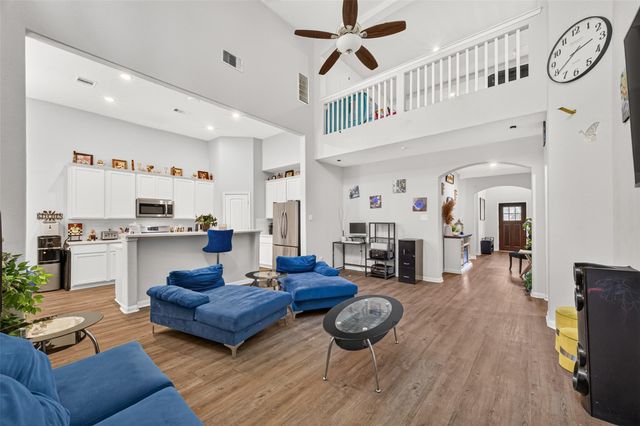 9689 Waller Street, Conroe, TX 77303