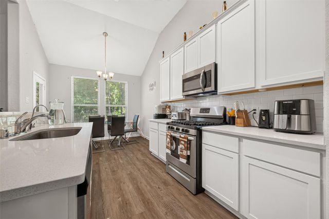 9689 Waller Street, Conroe, TX 77303
