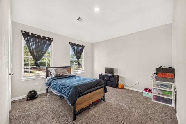 9689 Waller Street, Conroe, TX 77303