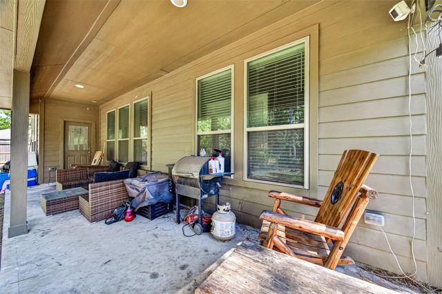 9689 Waller Street, Conroe, TX 77303