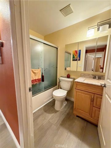 19350 Sherman, Los Angeles, CA 91335