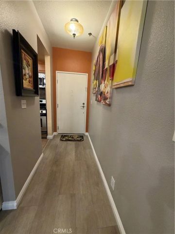 19350 Sherman, Los Angeles, CA 91335