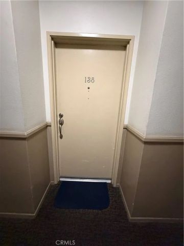 19350 Sherman, Los Angeles, CA 91335