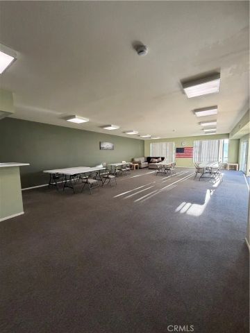 19350 Sherman, Los Angeles, CA 91335