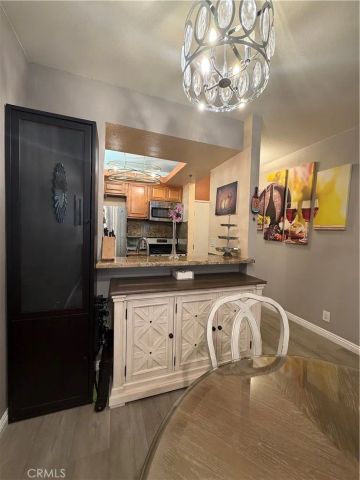 19350 Sherman, Los Angeles, CA 91335