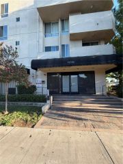 19350 Sherman, Los Angeles, CA 91335