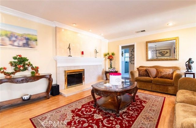 9356 Farm, Downey, CA 90241