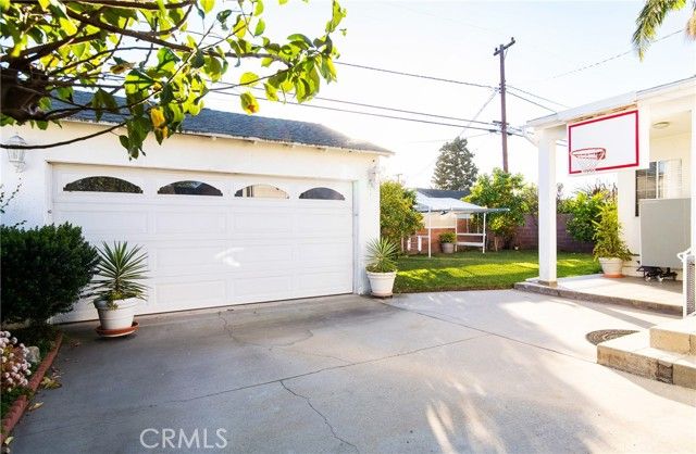 9356 Farm, Downey, CA 90241