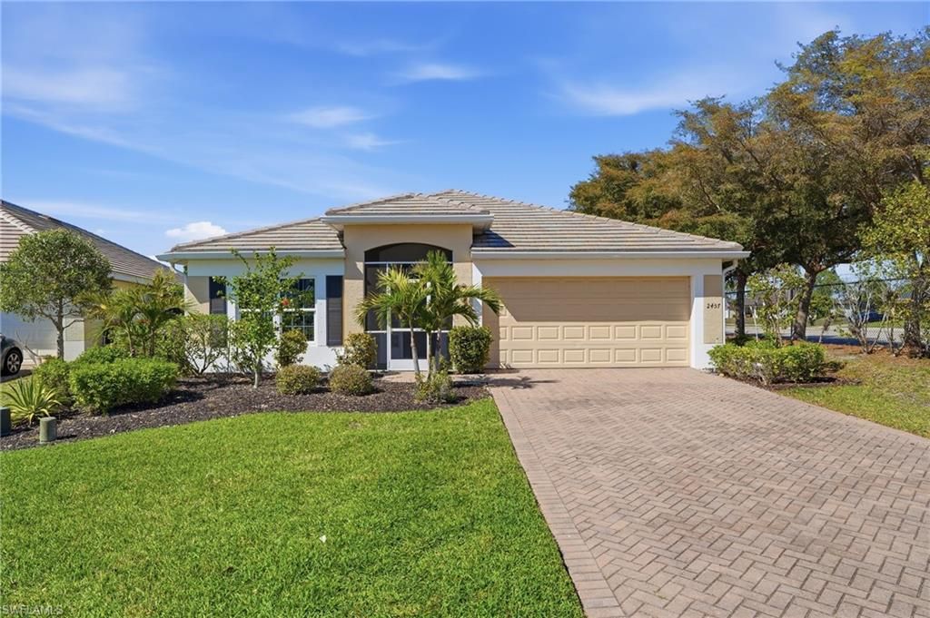 2457 Sutherland CT, CAPE CORAL, FL 33991 — exterior
