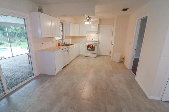 3442 RED OAK CIRCLE E, Orange Park, FL 32073