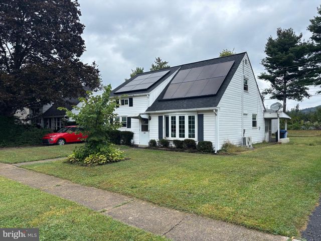 607 LAS VEGAS DR, Temple, PA 19560