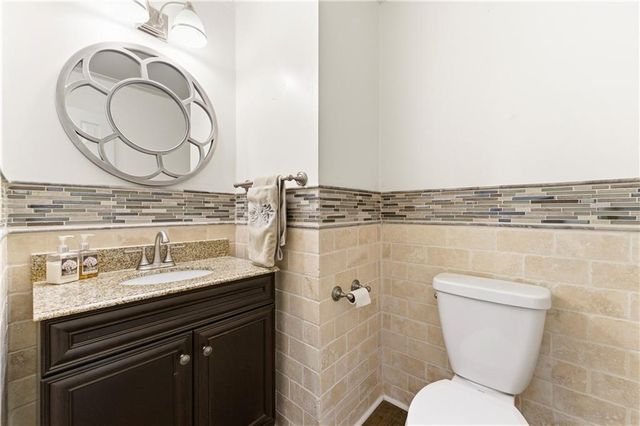 1172 Daventry NE Way, Brookhaven, GA 30319