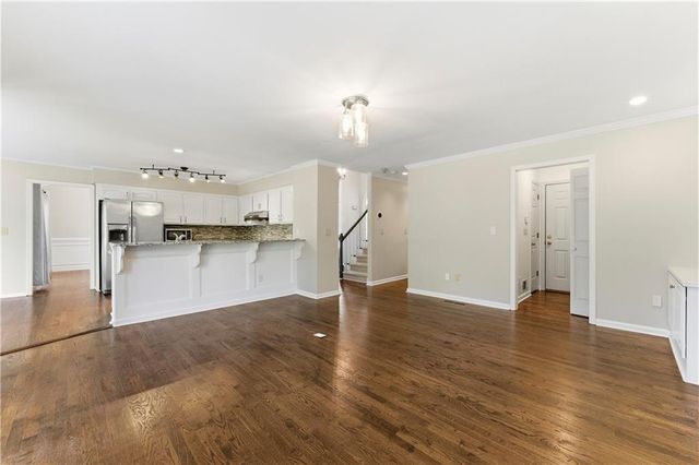 1172 Daventry NE Way, Brookhaven, GA 30319