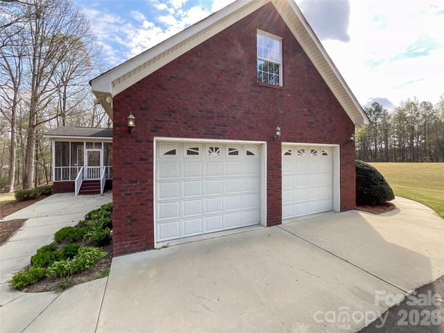 62 Will Evans Road, Jefferson, SC 29718