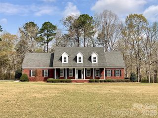 62 Will Evans Road, Jefferson, SC 29718