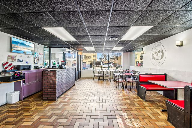 5037-39 W Diversey Avenue, Chicago, IL 60639