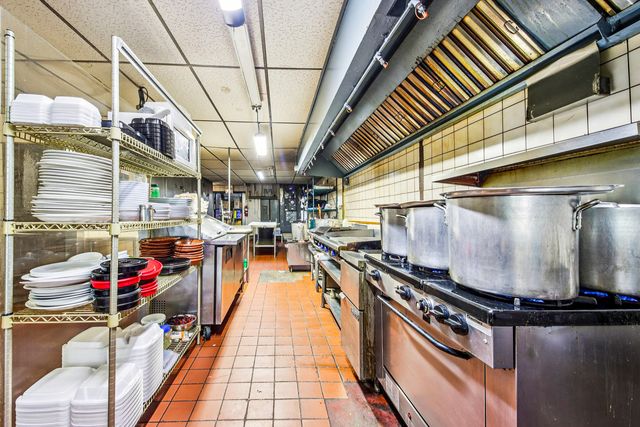 5037-39 W Diversey Avenue, Chicago, IL 60639