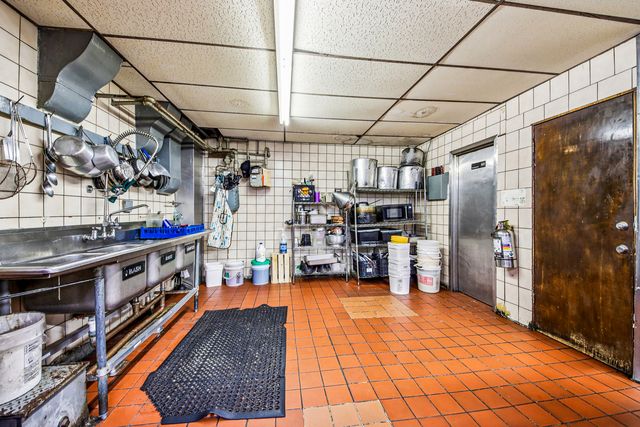 5037-39 W Diversey Avenue, Chicago, IL 60639