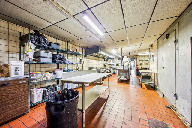 5037-39 W Diversey Avenue, Chicago, IL 60639