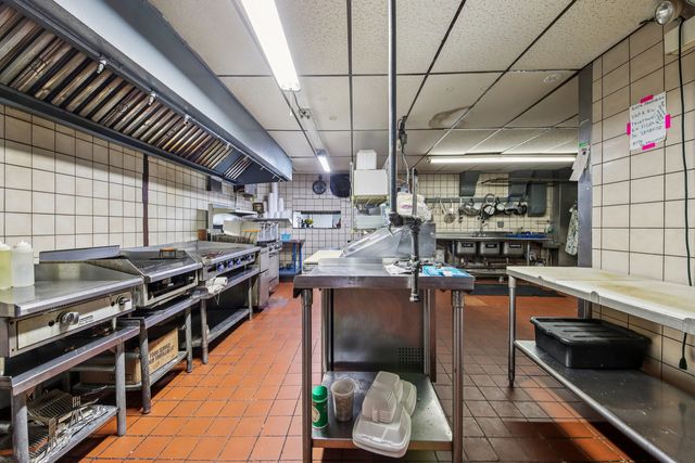 5037-39 W Diversey Avenue, Chicago, IL 60639