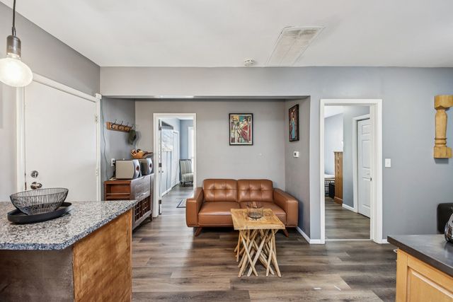 5037-39 W Diversey Avenue, Chicago, IL 60639