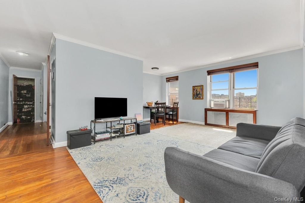 105-34 65th Avenue 6E, Forest Hills, NY 11375 — photo 3