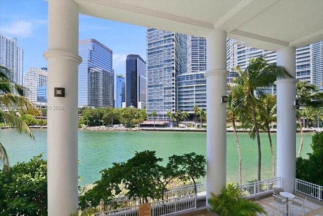 801 Brickell Key Blvd 409, Miami, FL 33131