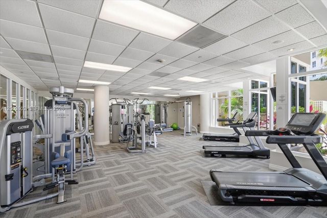 801 Brickell Key Blvd 409, Miami, FL 33131