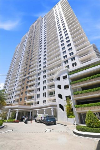 801 Brickell Key Blvd 409, Miami, FL 33131