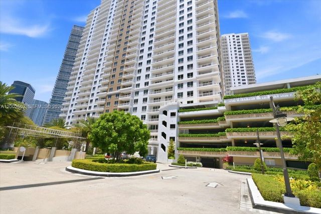 801 Brickell Key Blvd 409, Miami, FL 33131