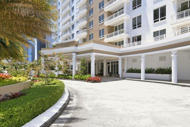 801 Brickell Key Blvd 409, Miami, FL 33131