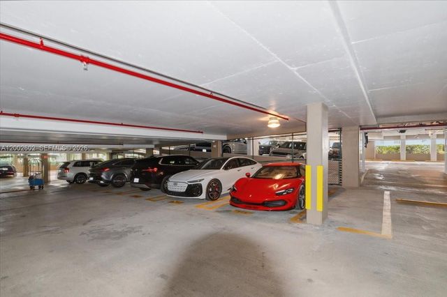801 Brickell Key Blvd 409, Miami, FL 33131