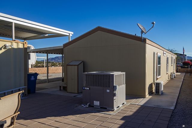 10124 S Summer Ave, Yuma, AZ 85365