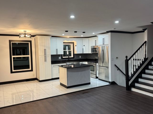 632 O'Connell Court, Belvidere, IL 61008