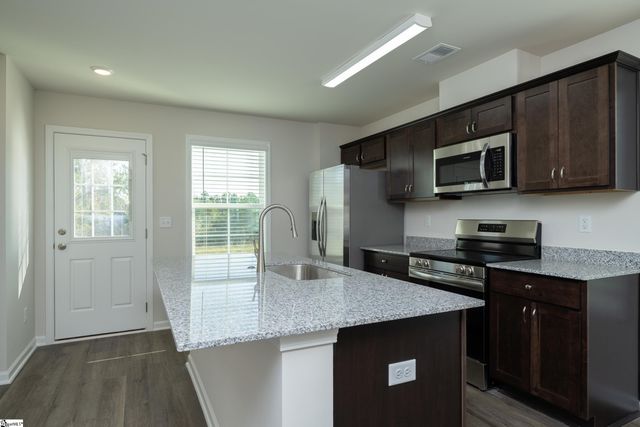 9 Thorndike Way, Greenville, SC 29617