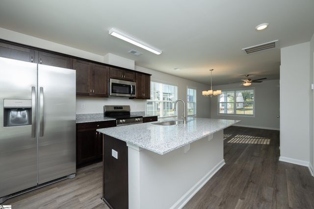 9 Thorndike Way, Greenville, SC 29617