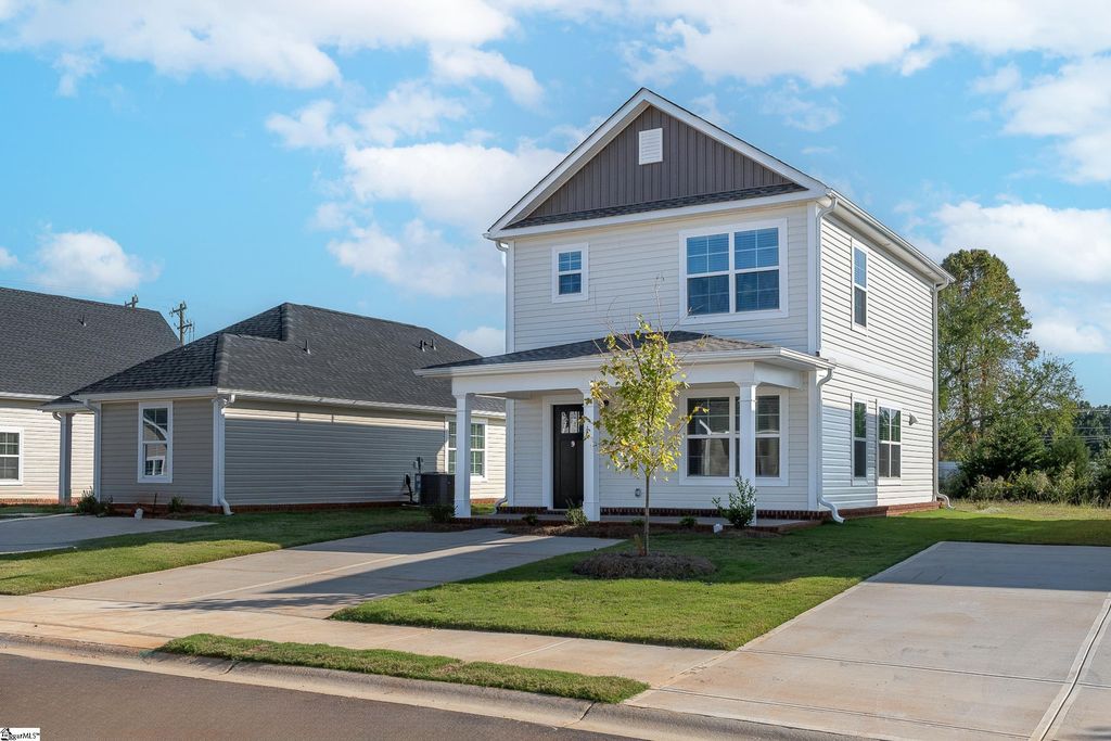 9 Thorndike Way, Greenville, SC 29617