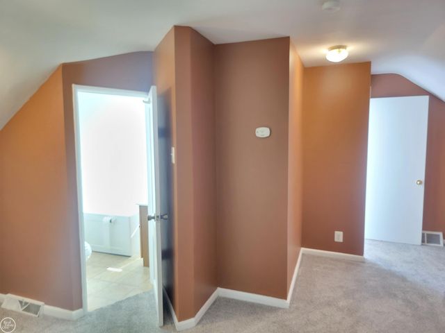 12531 Common Road, Warren, MI 48093