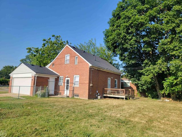 12531 Common Road, Warren, MI 48093