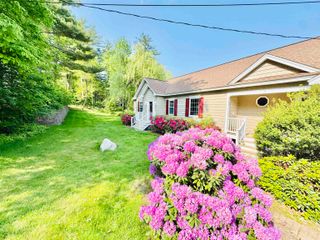 1 Jenny Dickey Hill Road, Derry, NH 03038