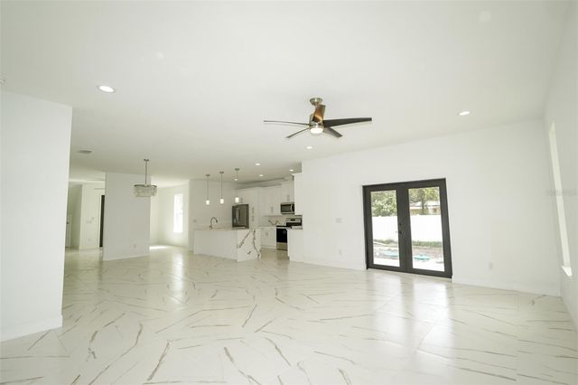 2603 S 70TH STREET, Tampa, FL 33619