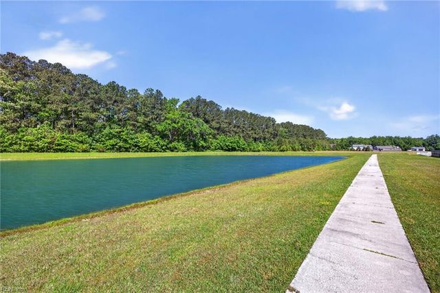 120 Rosedale DR, Moyock, NC 27958