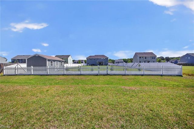 120 Rosedale DR, Moyock, NC 27958