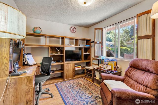 19924 97th Avenue S, Renton, WA 98055