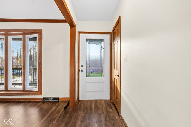 614 Forest Ridge Drive, Noblesville, IN 46060