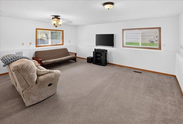 6050 145th Lane NW, Ramsey, MN 55303