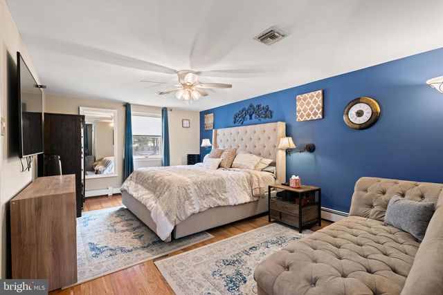 735 CHAMPLAIN DR, King Of Prussia, PA 19406